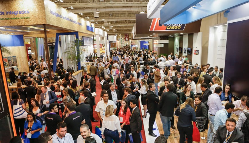 Na imagem, você vê o registro de uma das edições da Intermodal, que ocorre em São Paulo faz parte do calendário de eventos sobre comércio exterior 2026.